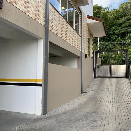 Apartamento Fioreze Gramado Exterior photo